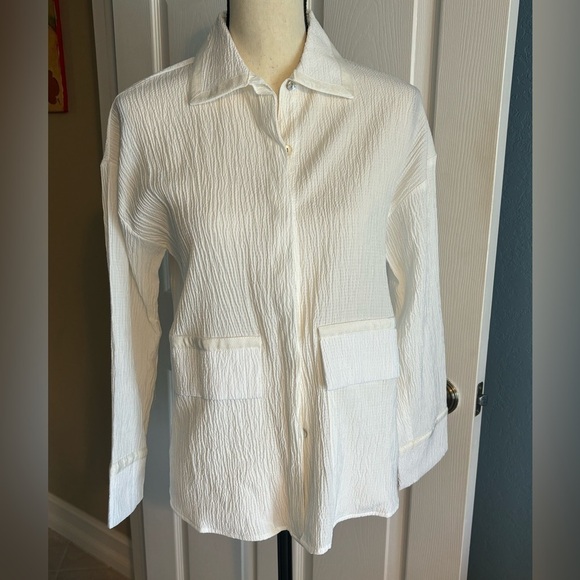 NWT Marla Wynne Crinkle Fabric Oversized Button Front Blouse 3/4 Sleeve Sz XS - Picture 1 of 9